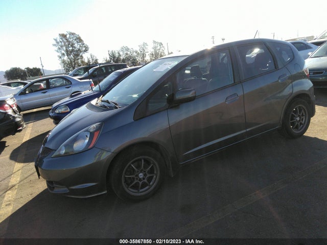 2012 HONDA FIT VIN: JHMGE8H31CS004854