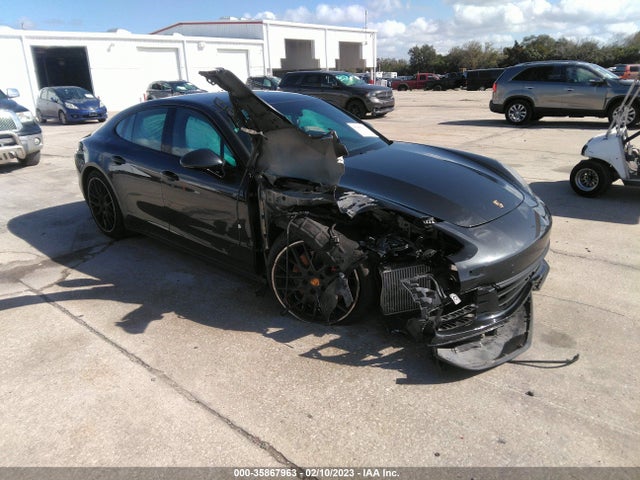 2018 Porsche Panamera, VIN: WP0AB2A72JL131842