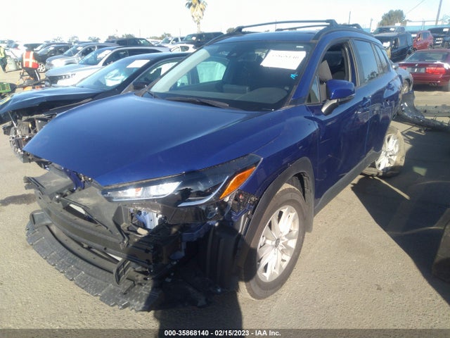 Toyota Corolla Cross Le 2022 7MUBAAAG7NV029335 Image 2