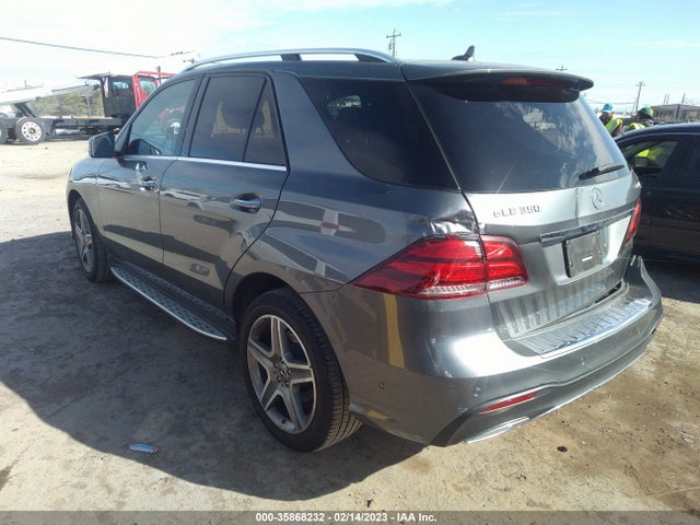 2018 Mercedes-Benz GLE-Class, VIN: 4JGDA5HB1JB018297