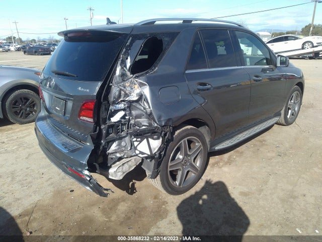 2018 Mercedes-Benz GLE-Class, VIN: 4JGDA5HB1JB018297