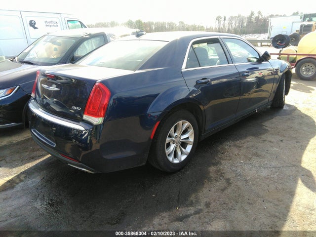 Chrysler 300 Limited 2015 2C3CCAAG6FH930449 Image 4