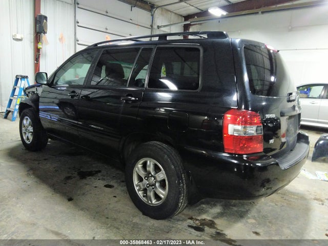 2005 TOYOTA HIGHLANDER VIN: JTEGP21A450073565