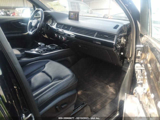Audi Q7 PREMIUM 2017 WA1AAAF72HD005890 Image 5