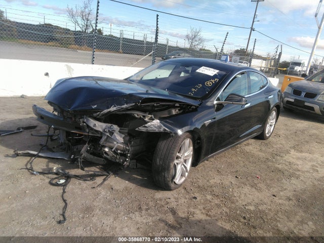 Tesla Model S 60 Kwh Battery/p85 2014 5YJSA1H10EFP30606 Image 2