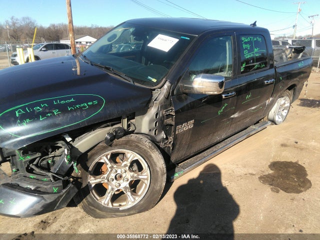 2018 RAM 1500 LARAMIE VIN: 1C6RR7NM2JS278025