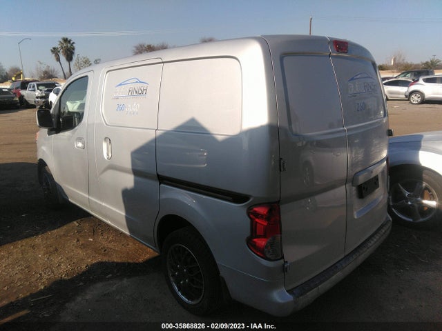 2015 Nissan NV 200, VIN: 3N6CM0KN7FK717651