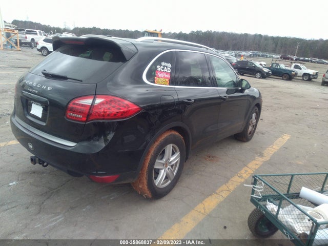 2014 Porsche Cayenne, VIN: WP1AA2A20ELA04177