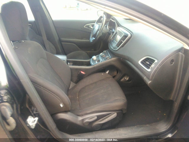 Chrysler 200 Limited 2016 1C3CCCAB3GN153415 Image 6