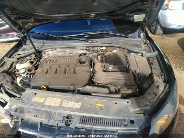 1VWBV7A30FC054365 Volkswagen Passat 2.0l Tdi Se W/sunroof