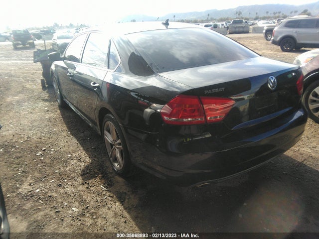 1VWBV7A30FC054365 Volkswagen Passat 2.0l Tdi Se W/sunroof