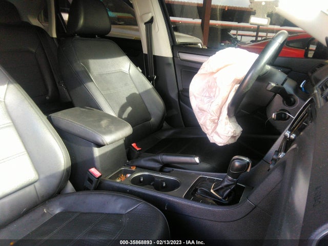 1VWBV7A30FC054365 Volkswagen Passat 2.0l Tdi Se W/sunroof