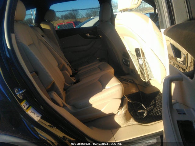 WA1VAAF72JD042493 Audi Q7 Prestige