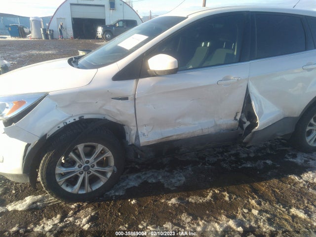 Ford ESCAPE SE 2017 1FMCU9G9XHUB45475 Image 6