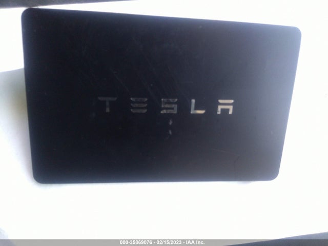 2018 Tesla 3, VIN: 5YJ3E1EA7JF011523