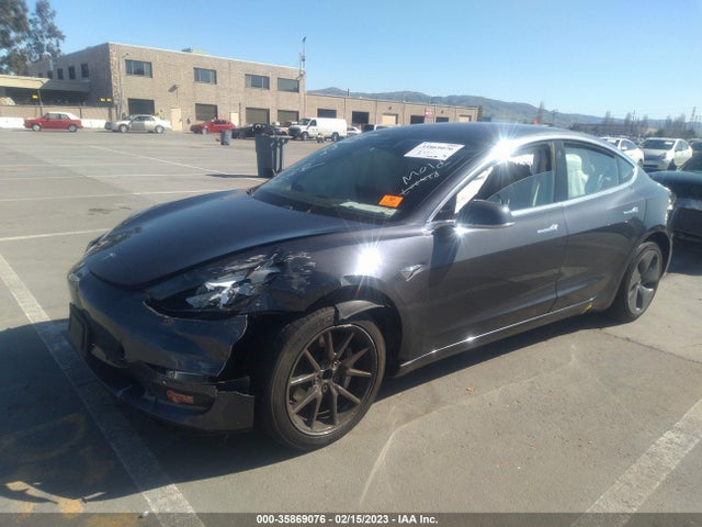 2018 Tesla 3, VIN: 5YJ3E1EA7JF011523