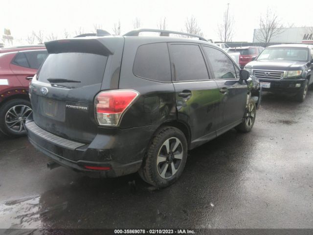 JF2SJAGC3JH609079 Subaru Forester Premium