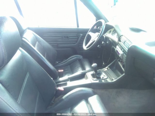 WBABB1304H8270704 BMW 325 I