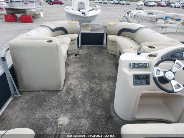2014 BENTLEY BOAT ENB11886D414      Photo 4