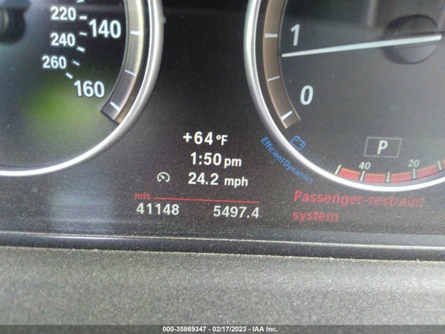 BMW 5 Series 528i 2013 WBAXG5C56DDY34798 Image 8