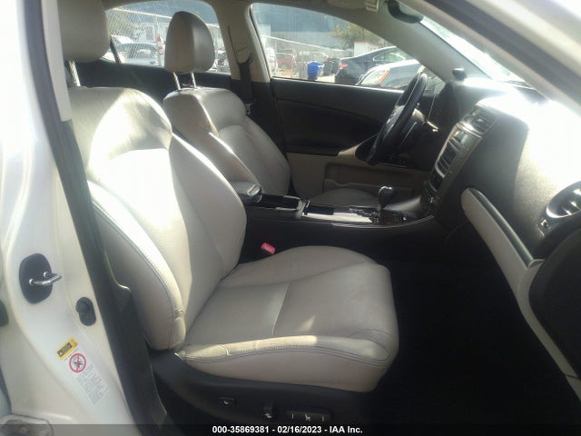 2011 LEXUS IS 250 VIN: JTHBF5C21B5132111