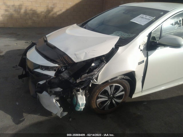2018 Toyota Prius, VIN: JTDKARFPXJ3093852
