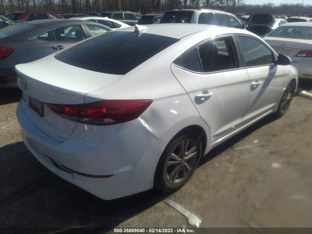 2018 HYUNDAI ELANTRA SEL VIN: 5NPD84LF1JH352431