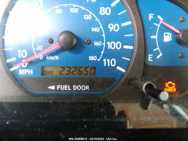 2002 TOYOTA SIENNA LE/XLE VIN: 4T3ZF13C82U473094