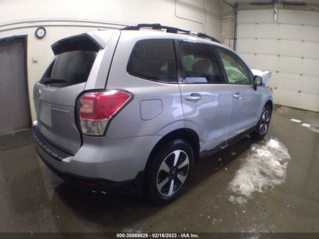 JF2SJAGC8JH530426 Subaru Forester Premium