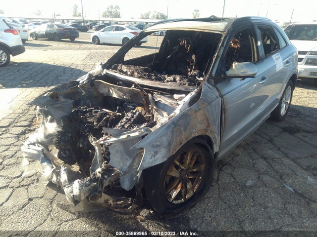 WA1ECCFS1HR013736 Audi Q3 PREMIUM