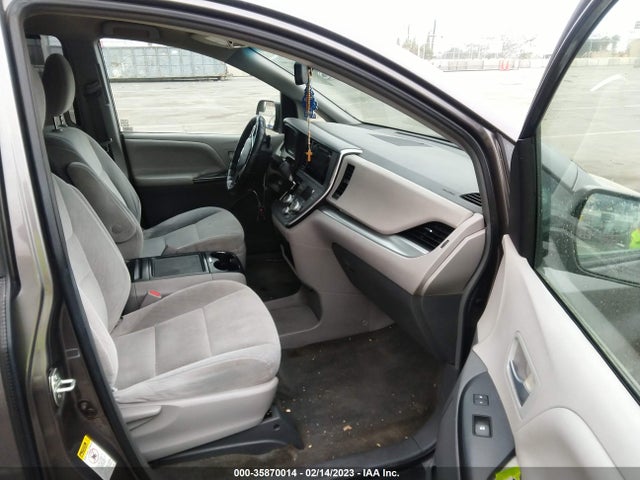 Toyota SIENNA LE 2015 5TDKK3DCXFS586222 Image 5