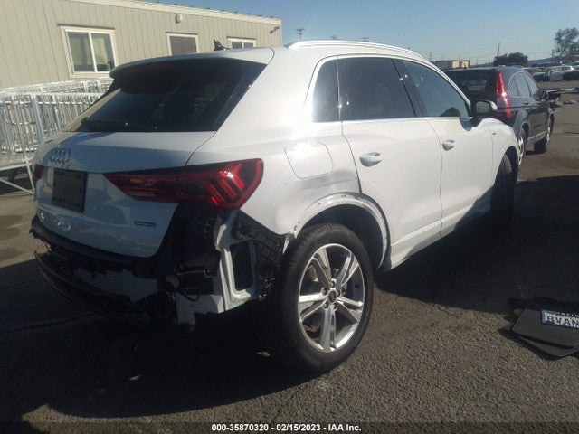 WA1DECF30M1067066 Audi Q3 S Line Premium