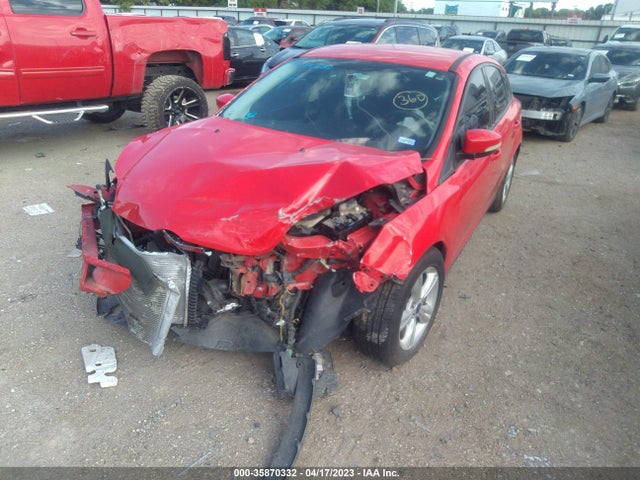 Ford FOCUS SE 2014 1FADP3K20EL389974 Image 2