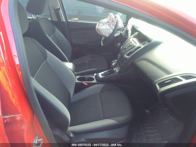Ford FOCUS SE 2014 1FADP3K20EL389974 Image 6