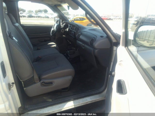 Dodge RAM 1500 2000 3B7HC13Y0YM209264 Image 6