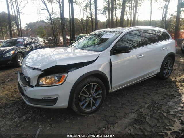 2016 Volvo V60, VIN: YV4612HK3G1011844