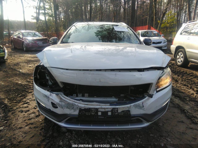 2016 Volvo V60, VIN: YV4612HK3G1011844