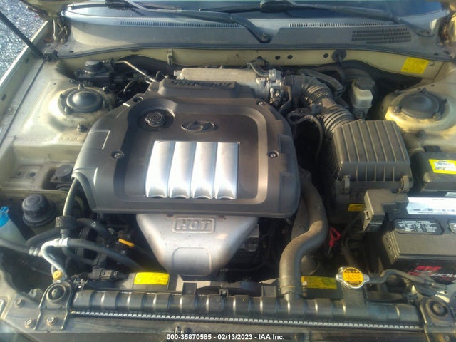 Hyundai Sonata 2002 KMHWF25SX2A712541 Image 11