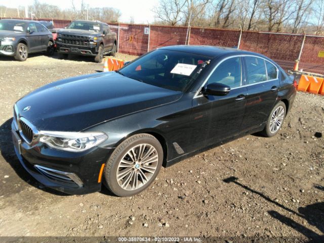 WBAJE7C37HG890131 BMW 5 Series 540i Xdrive