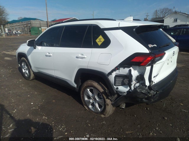 2021 TOYOTA RAV4 XLE VIN: 2T3W1RFV2MC120366