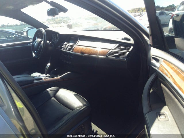 BMW X6 50i 2011 5UXFG8C53BLZ95319 Image 5