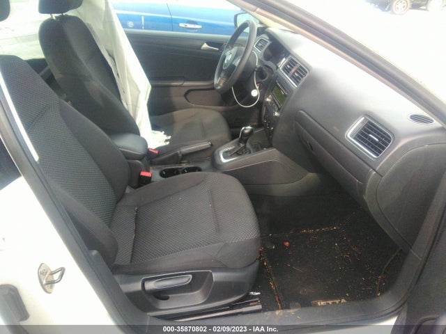 3VW2K7AJ4EM373949 Volkswagen Jetta Sedan S