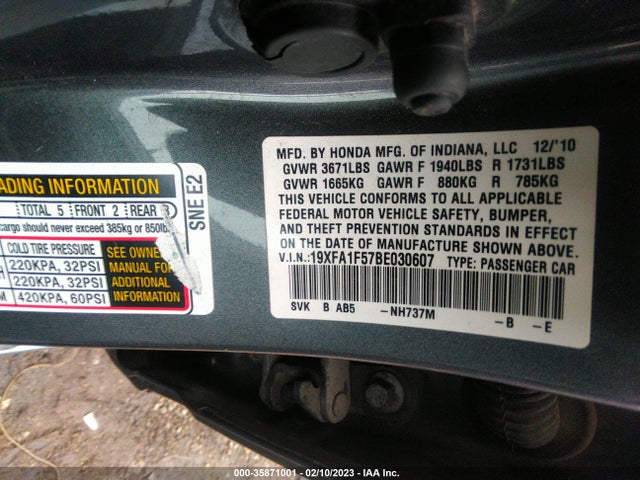 2011 HONDA CIVIC SDN LX VIN: 19XFA1F57BE030607