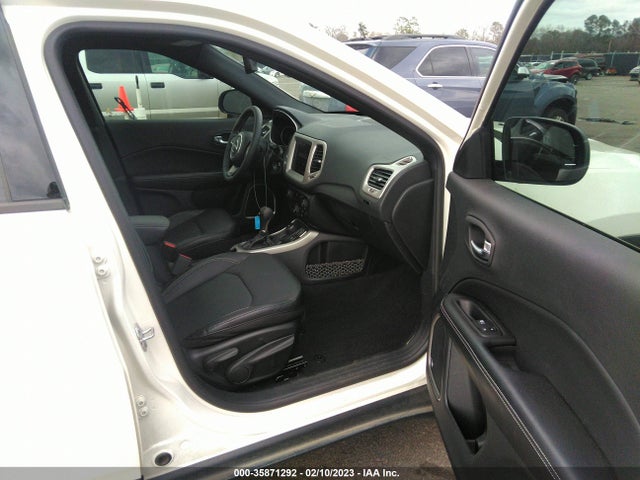 2021 Jeep Compass, VIN: 3C4NJDEB4MT513717