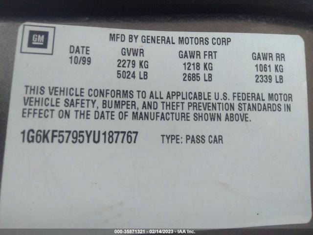 1G6KF5795YU187767 Cadillac DEVILLE DTS