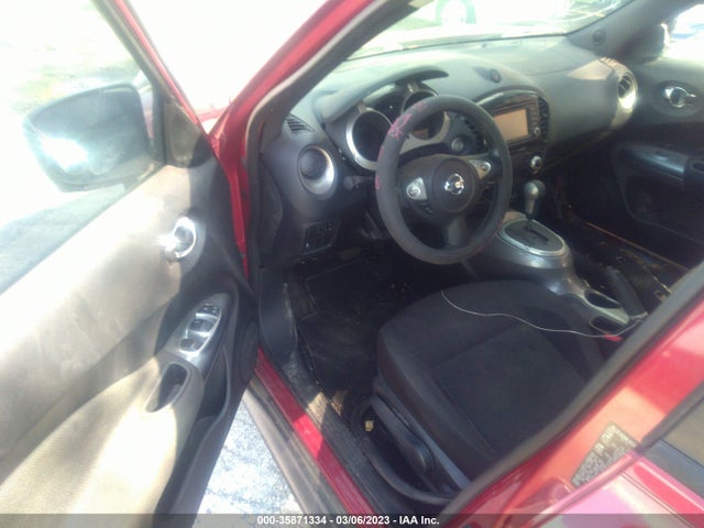 2015 NISSAN JUKE SV VIN: JN8AF5MR1FT508689