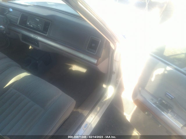 1991 FORD CROWN VICTORIA LX VIN: 2FACP74F5MX185384