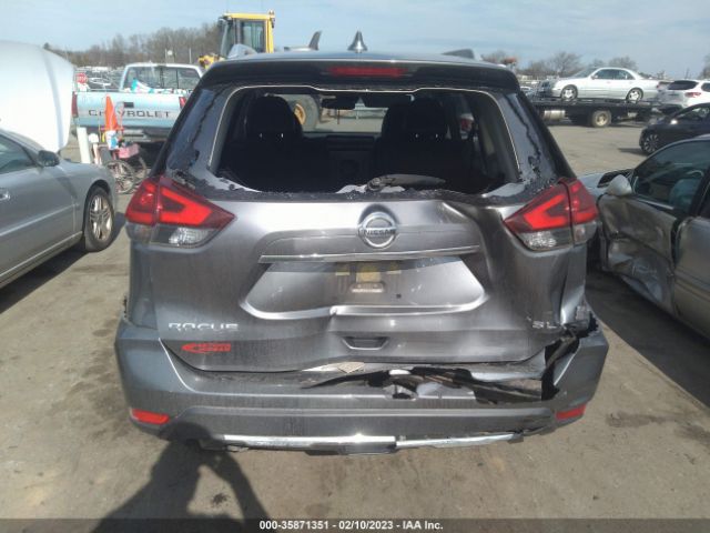JN8AT2MT9JW455816 Nissan Rogue Sl