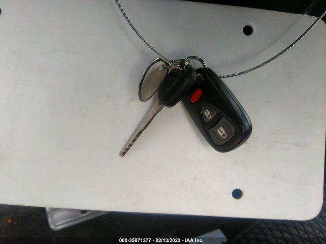 JS2YC5A32D6101288 Suzuki SX4 LE