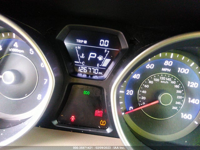 2016 HYUNDAI ELANTRA SE VIN: 5NPDH4AE7GH690077